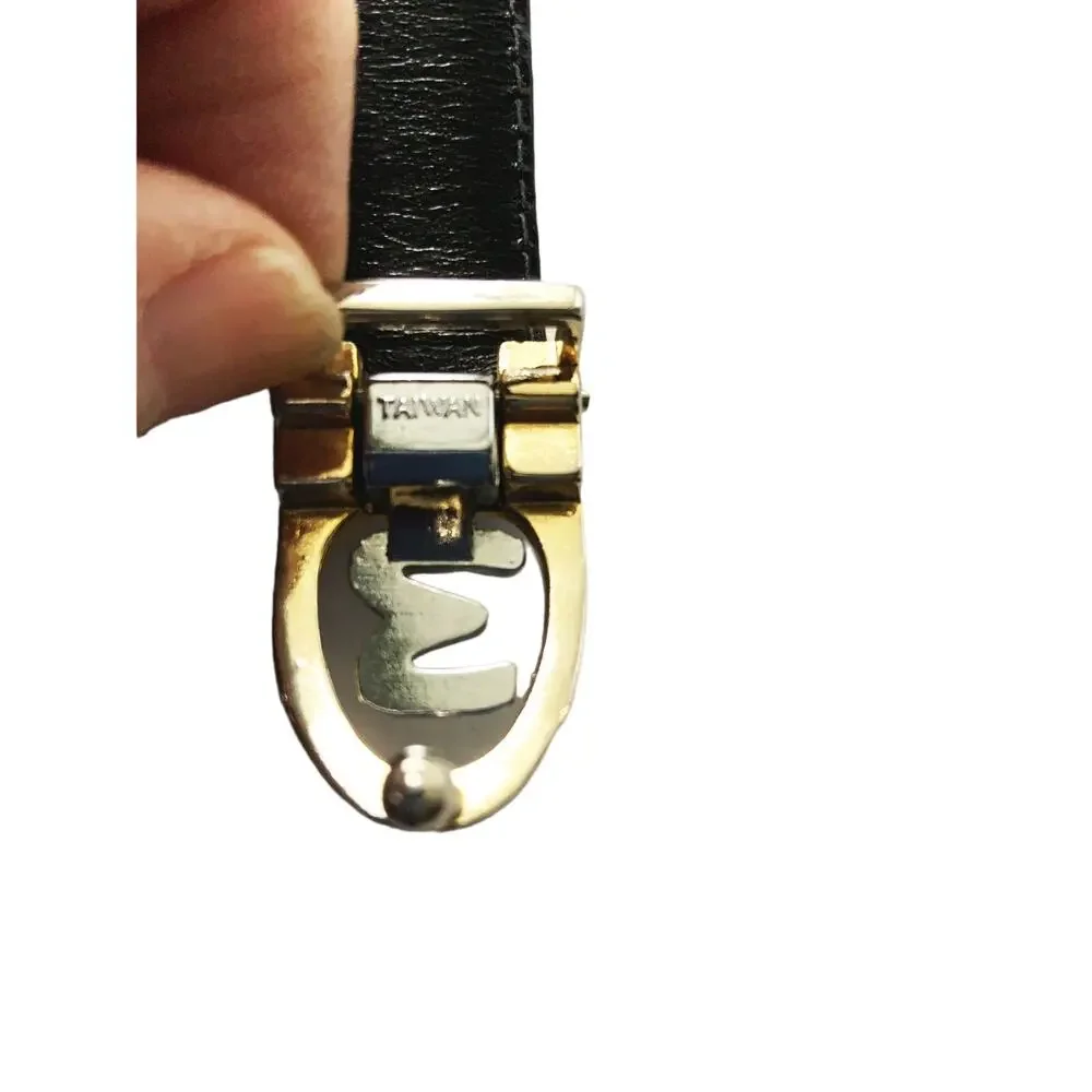 Vintage Womens Brown Leather Belt w/ Metal Buckle Letter M or W Z28
